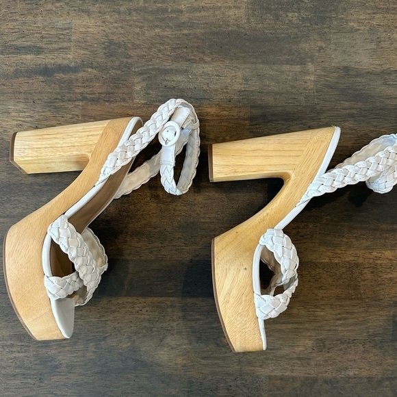 Veronica Beard Gael Platform Sandal - Picture 3 of 4